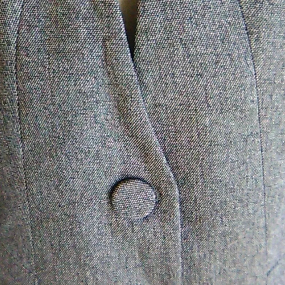 NWT Yunclos Jacket - Picture 6 of 12